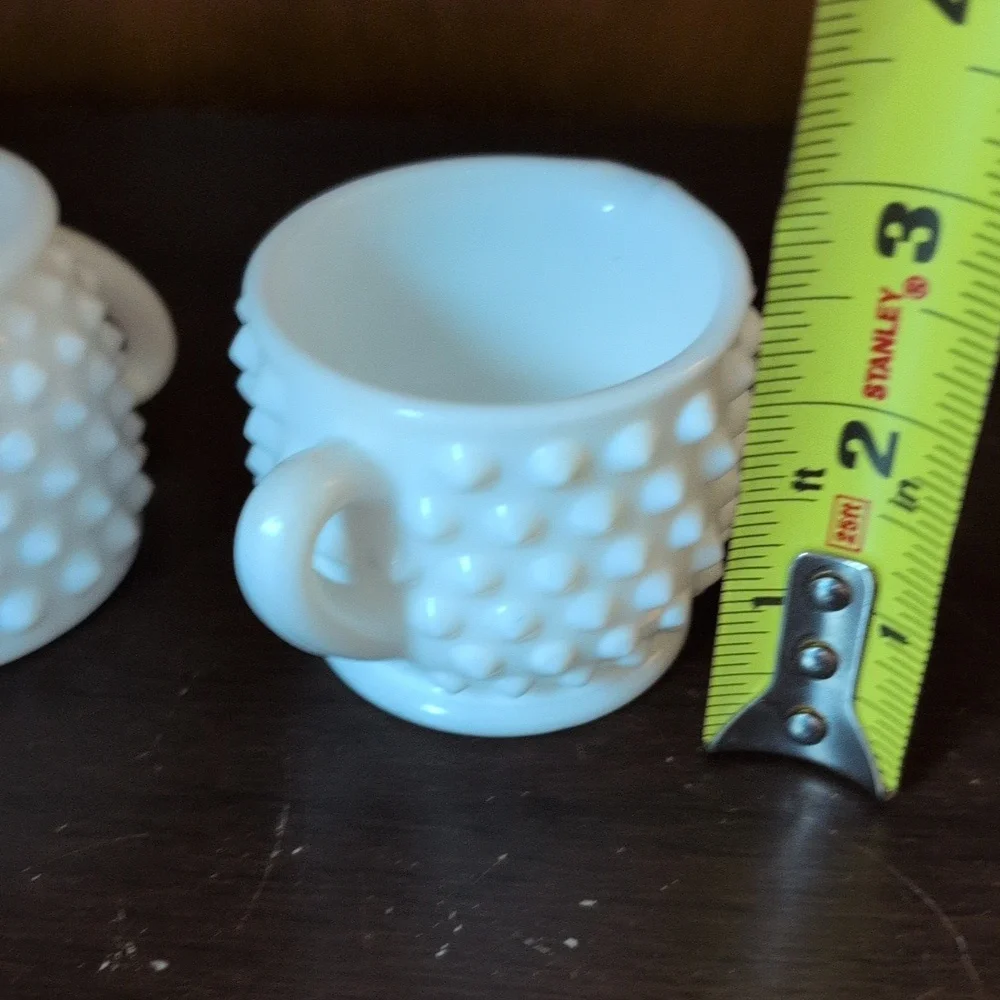 Fenton hobnail white